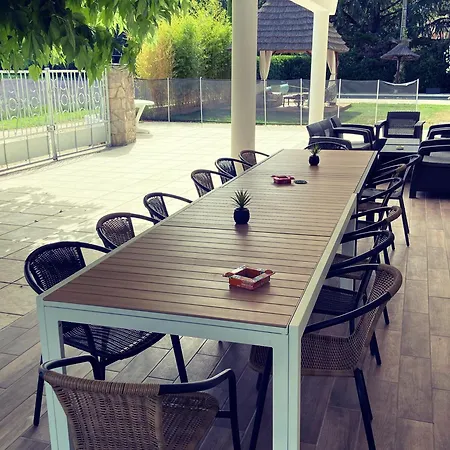 Les Portes De Provence Villa Sauzet (Drome)